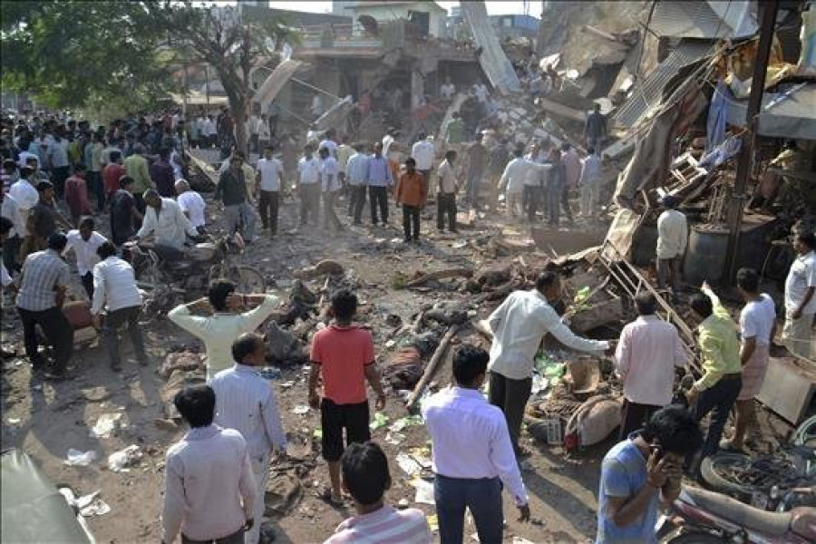 Continúan las tareas de rescate tras la explosión que causó 88 muertos en la India