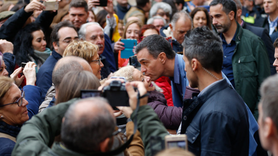 Sánchez avisa al Parlament de que si infringe la ley habrá una respuesta