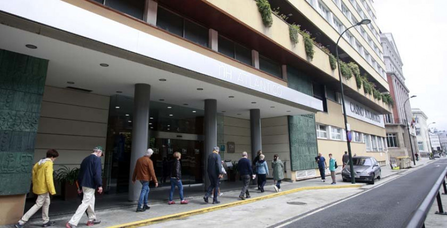 Center Coruña Hoteles y Attica 21 presentan las ofertas económicas más altas por el Atlántico