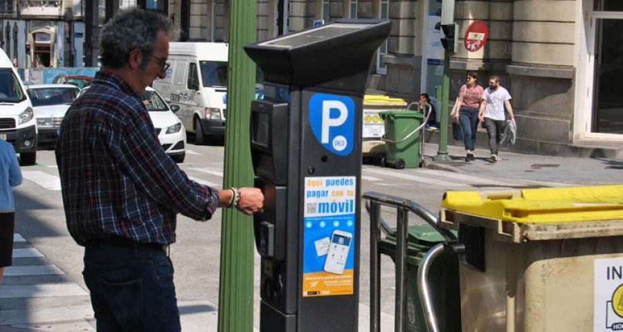 De hacer público el servicio a anular las multas, la fallida ruta de la ORA