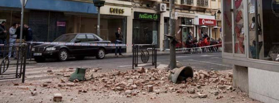 Un terremoto en Melilla provoca daños materiales, heridos y desalojos