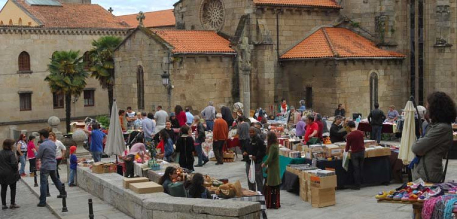 Betanzos se moviliza para apurar la dinamización del casco antiguo de cara a la campaña de Navidad