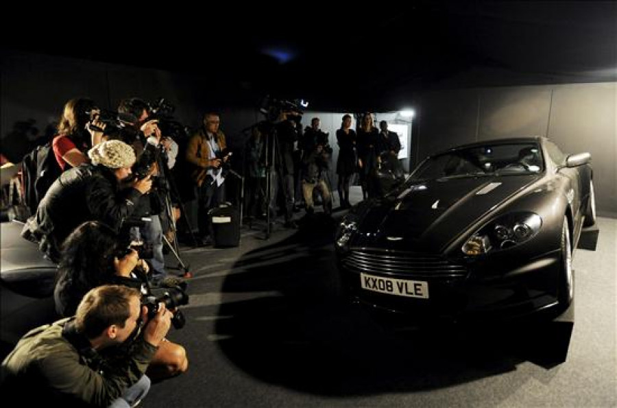 James Bond vende su Aston Martin en Londres por 299.000 euros