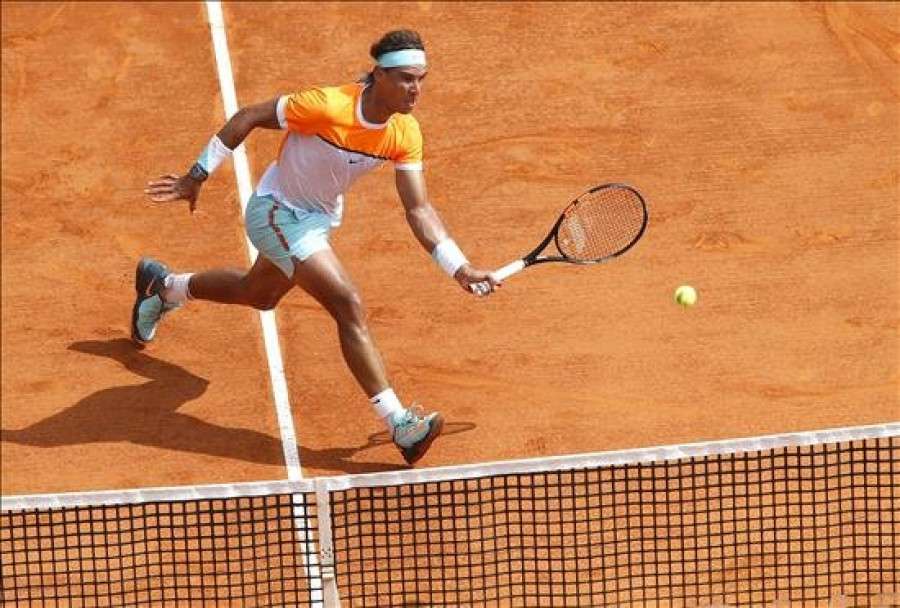 Nadal vence a Ferrer y se reencuentra con Djokovic