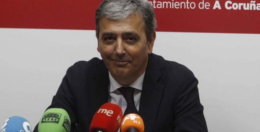 El PSOE reclama a la Marea que active el presupuesto porque está “todo parado”