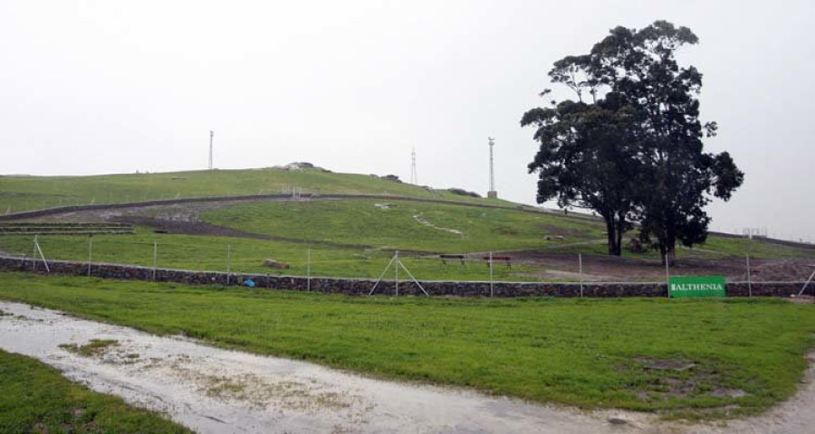 La Marea inicia las obras del parque Bens con ocho meses de retraso