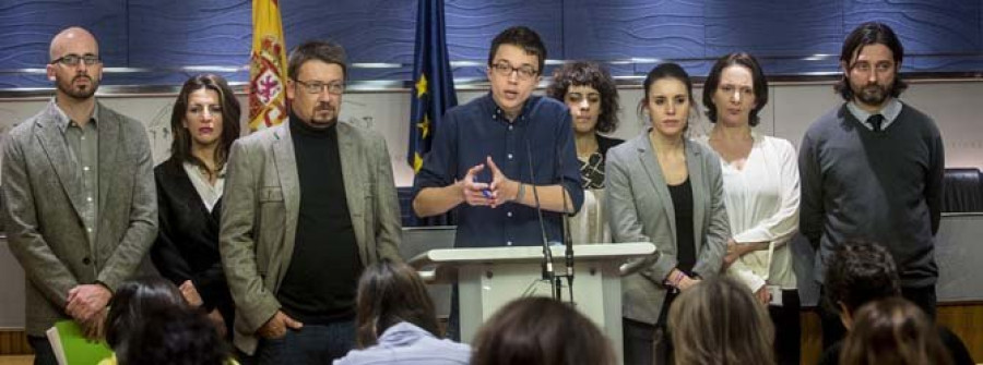 Podemos se va de la mesa negociadora con el PSOE por el pacto con Ciudadanos