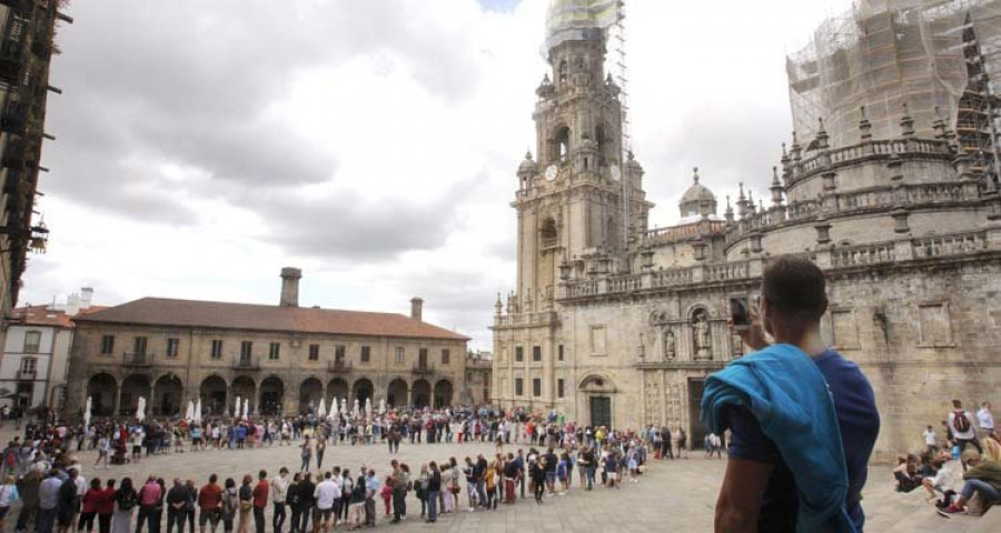 Galicia marca un récord con 2,7 millones de turistas en siete meses