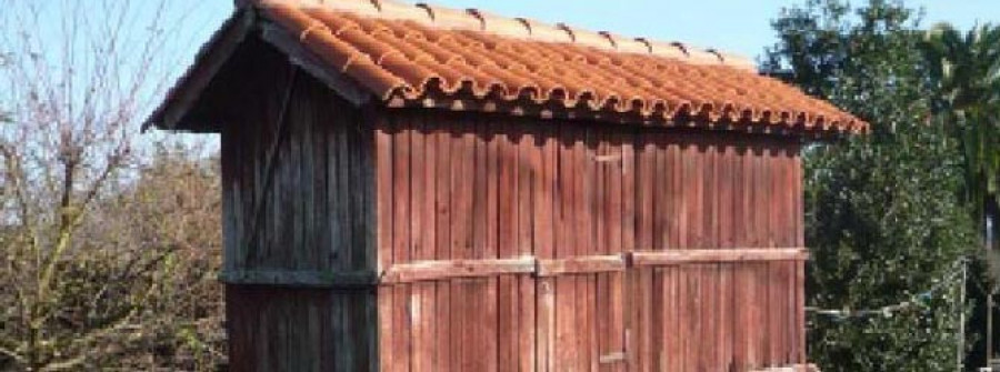 La Casa da Cultura acogerá desde el 1 de mayo una muestra de hórreos, cruceiros y fuentes