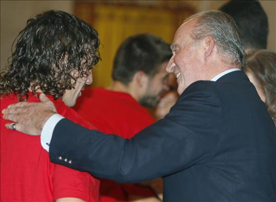 El rey felicita a la selección y confía en que ganará la Eurocopa