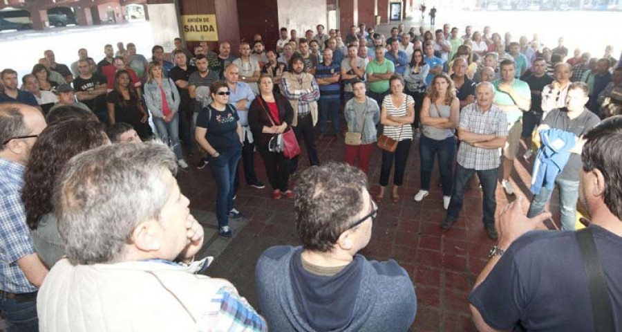 Los trabajadores ratifican 
la suspensión de la huelga 
del transporte por carretera