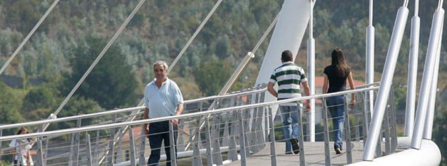 El BNG critica que se vayan a “tirar 800.000 euros ao lixo” con la retirada de la pasarela de Sabón