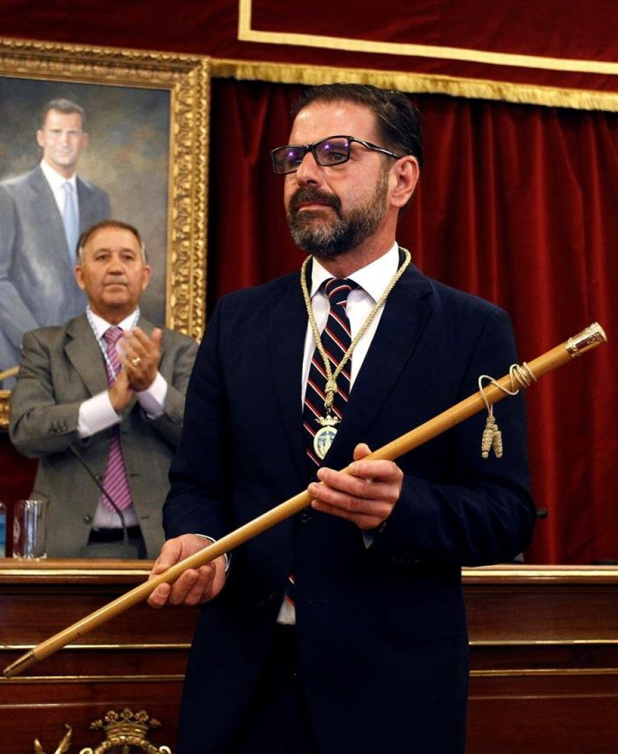 Ángel Mato (PSOE) es investido alcalde de Ferrol