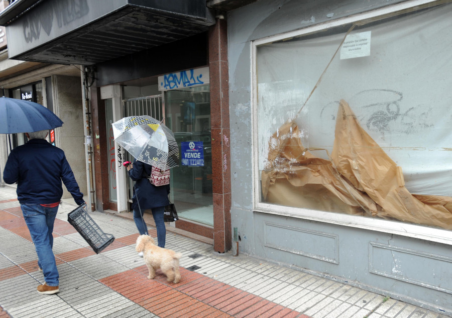 Las elevadas rentas que piden en las calles céntricas provocan una desbandada comercial