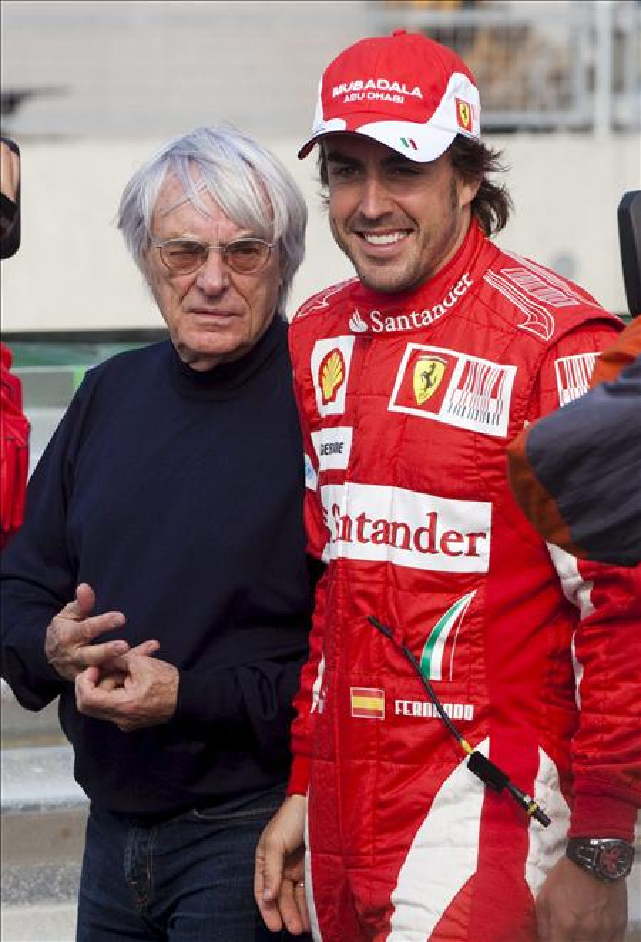 Ecclestone cree que "Alonso es un supertalento y merece un coche perfecto"