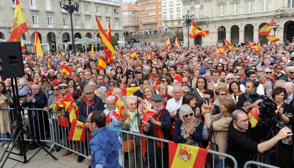 María Pita vuelve a acoger el domingo un acto en defensa de la Constitución y la Corona