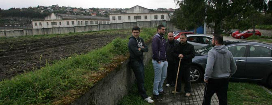 Exempleados de la Fábrica de Armas y empresarios de A Coruña apuestan por IFFE