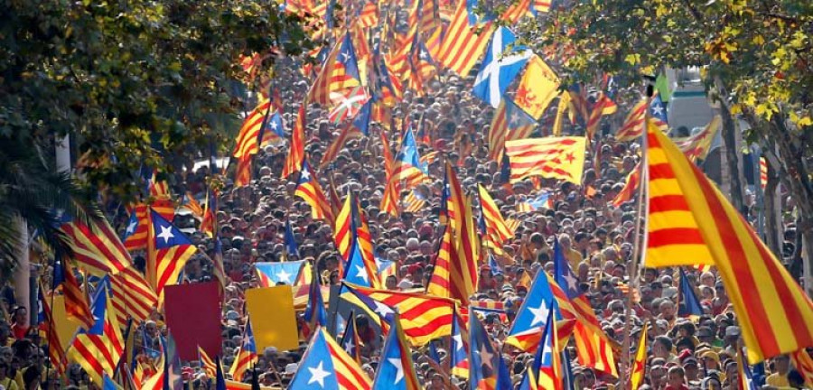 Los partidarios de la independencia de Cataluña superan por primera vez a los detractores