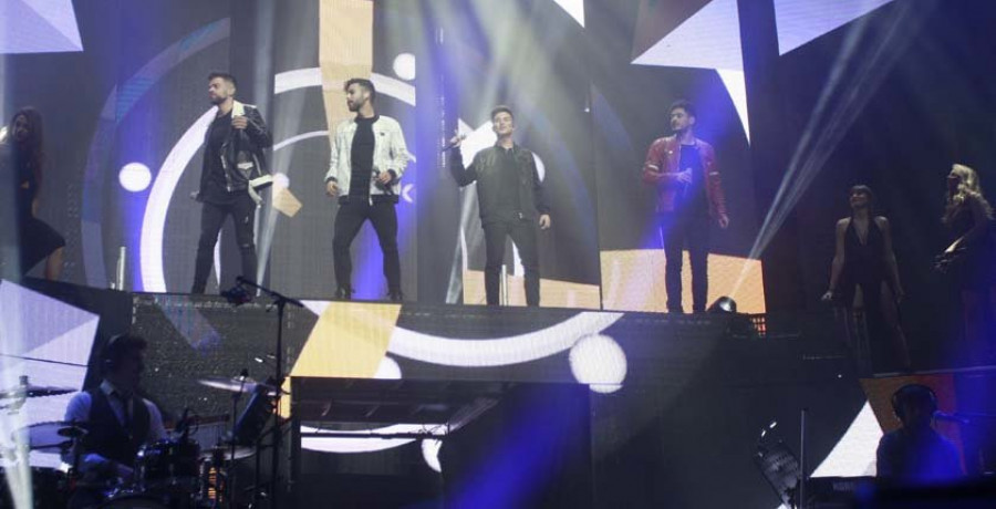 Reportaje | La nueva hornada de “triunfitos” conquista la grada en su único concierto en Galicia