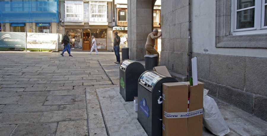 Los trabajadores de Cespa advierten al Ayuntamiento: “La ciudad va a amanecer anegada de basura”