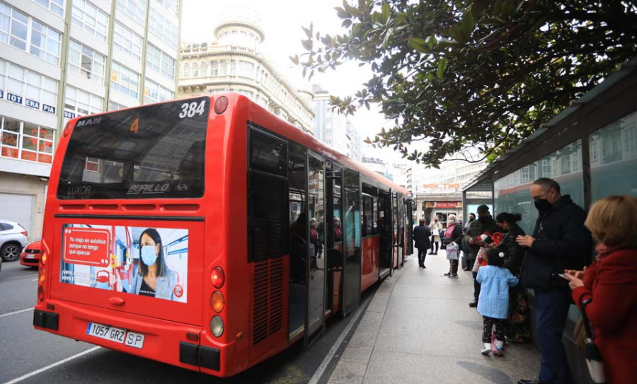 Desde hoy ya solo se puede usar la mitad de los asientos del bus