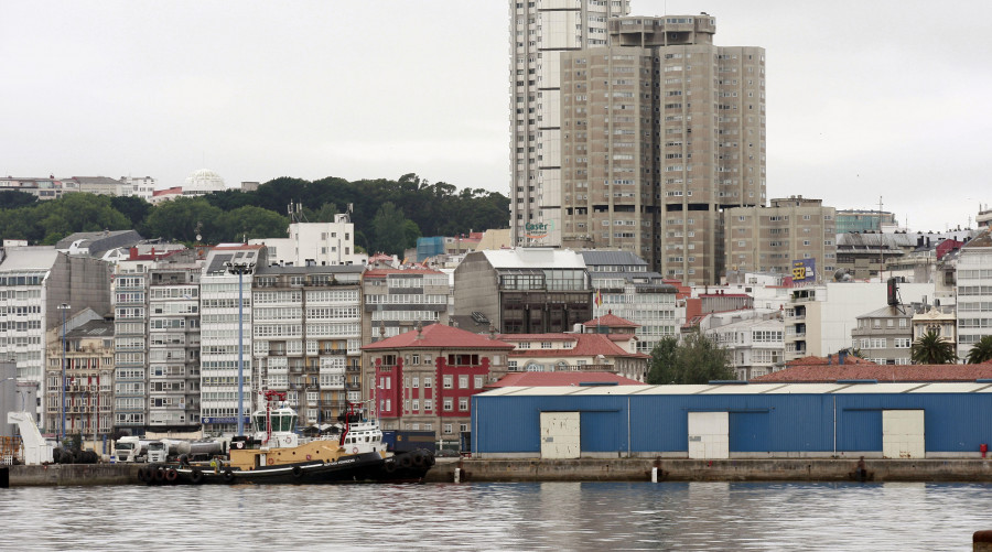 La falta de interés en el concurso de ideas del puerto impide la formación del jurado