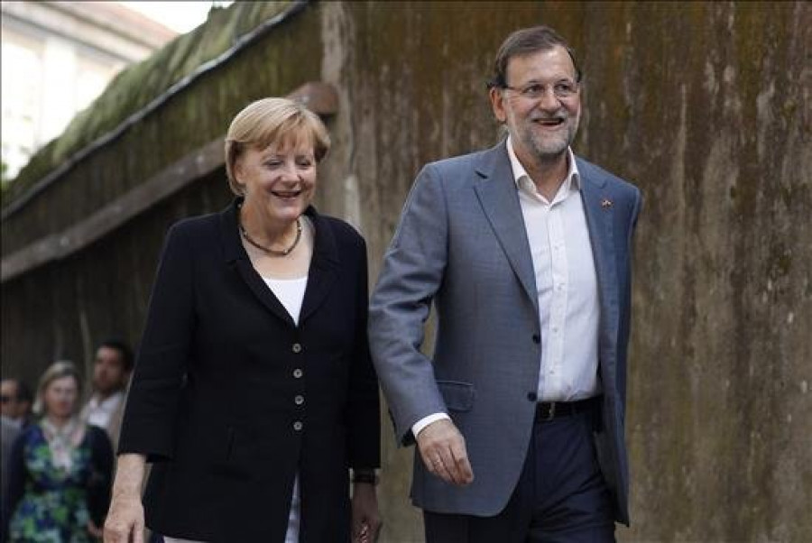 Rajoy y Merkel adelantan su visita a la catedral de Santiago