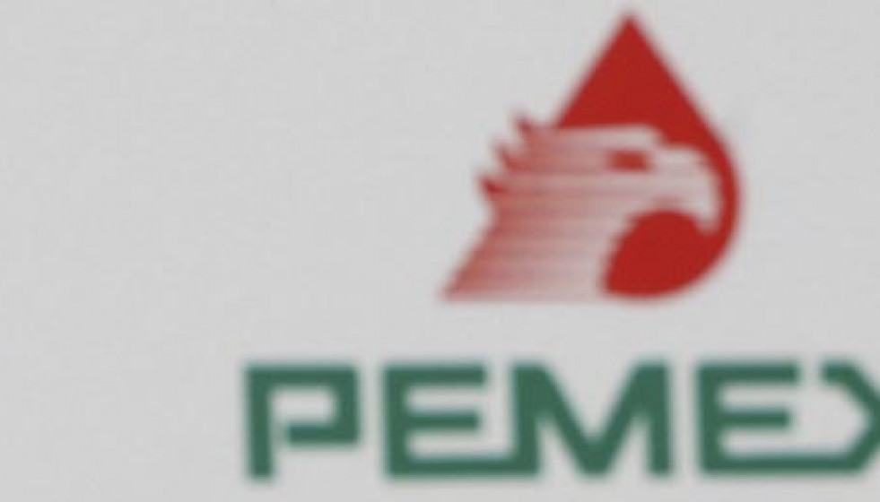 Un nuevo directivo de Pemex niega el contrato de los floteles  y anuncia una licitación pública