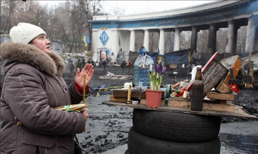 La oposición ucraniana desaloja el Ayuntamiento de Kiev