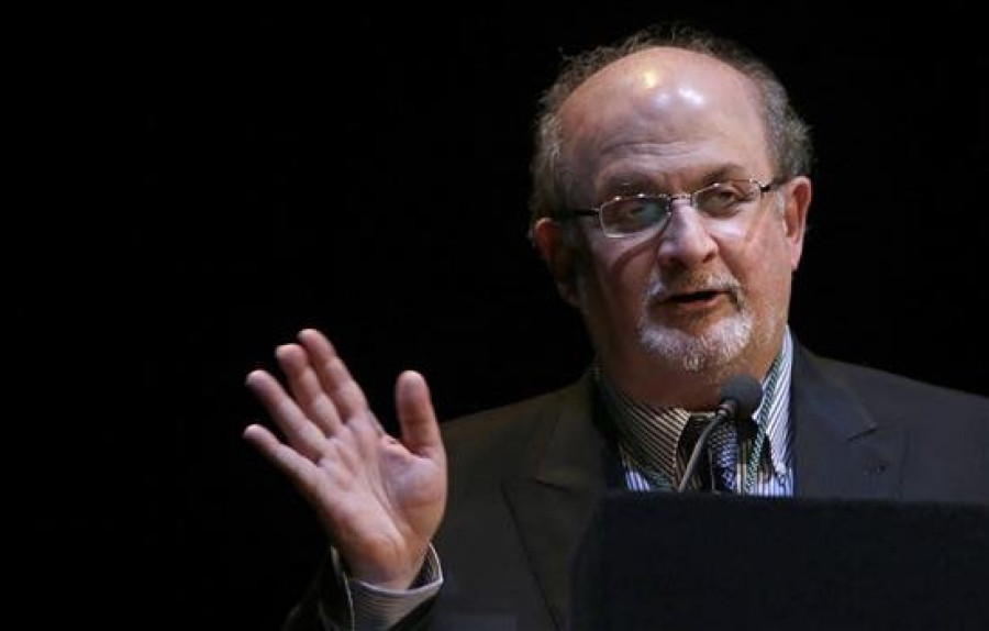 Salman Rushdie, apuñalado durante una conferencia en Nueva York