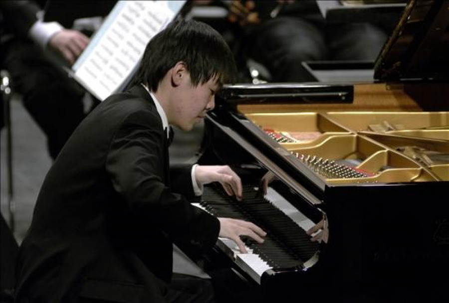 Pianista chino de 16 años, Yutong Sun, gana el 54 Premio Jaén de Piano