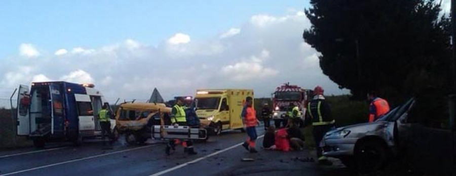 Protección Civil de Culleredo atendió un accidente de tráfico cada tres días el año pasado