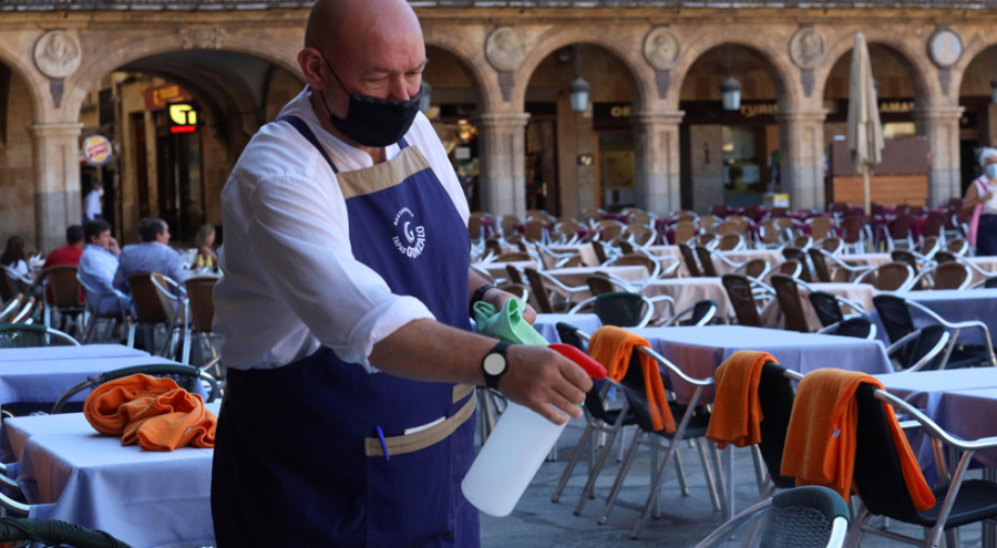 Nuevos municipios confinados al dispararse los contagios, con Madrid a la cabeza