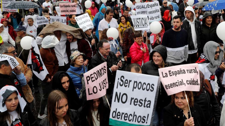 Miles de personas reclaman en Madrid soluciones urgentes para que “no agonice” el medio rural español