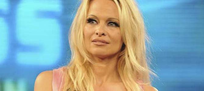 Pamela Anderson estará en el filme “Los vigilantes de la playa”