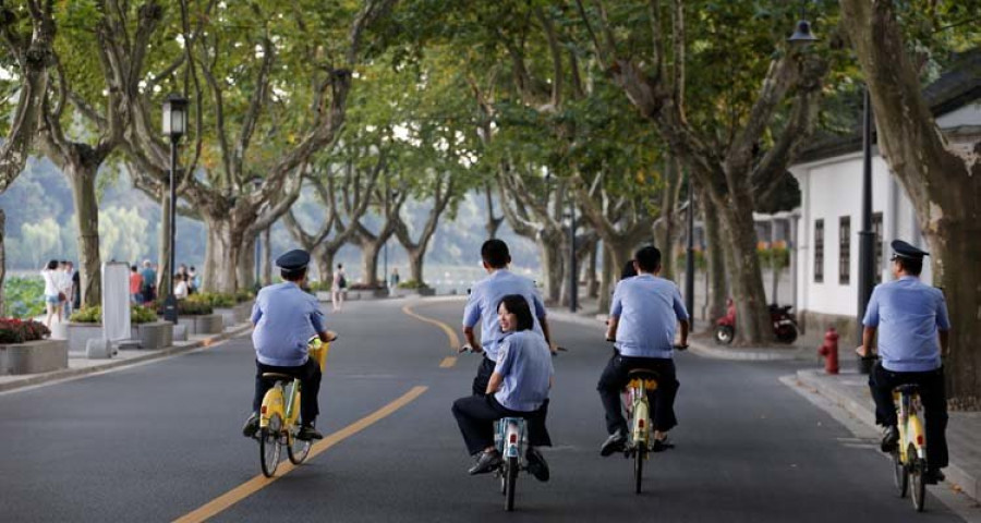 Desarrollan bicicletas que purifican el aire de quien las conduce