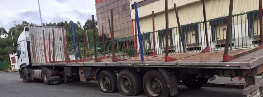 La firma de transporte naronesa Adriática Logistic denuncia el boicot a sus camiones