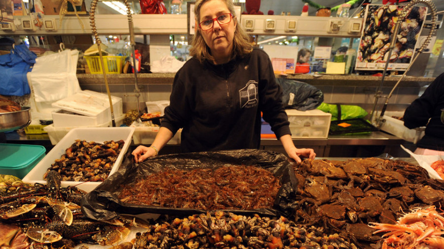 El precio del marisco y el pescado se reduce en Fin de Año con respecto a Nochebuena