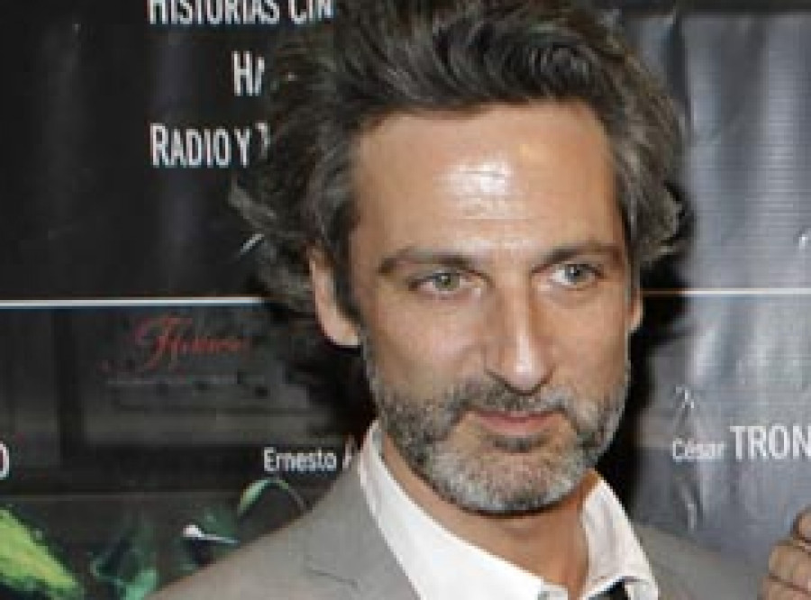 Ernesto Alterio regresa a Argentina debido a la crisis que atraviesa España