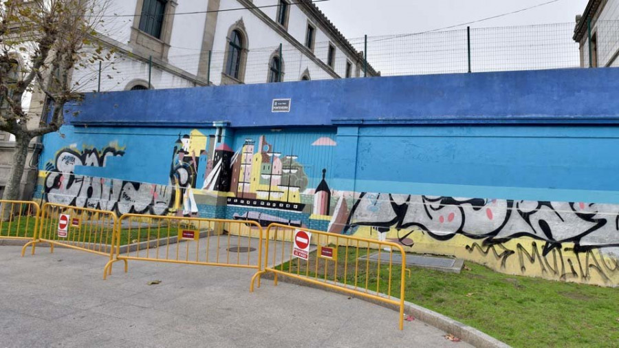 El Gobierno municipal acometerá un plan de limpieza de pintadas en profundidad tanto en edificios públicos como privados