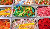 Consumo prohibirá la publicidad de dulces y bebidas calóricas dirigida a niños