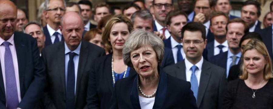 La europeísta Theresa May será quien conduzca al Reino Unido hacia el Brexit