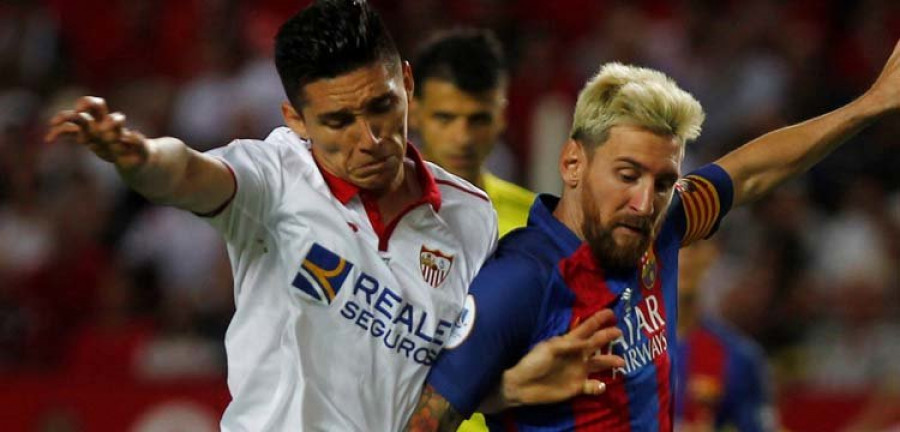 El Sevilla analiza la derrota ante el Barcelona y no tira la toalla