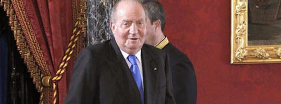 Don Juan Carlos vuelve al quirófano a los tres meses de su última operación