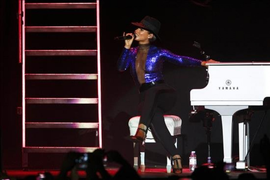 U2 y Alicia Keys se unen al 20 cumpleaños de los European Music Awards de MTV