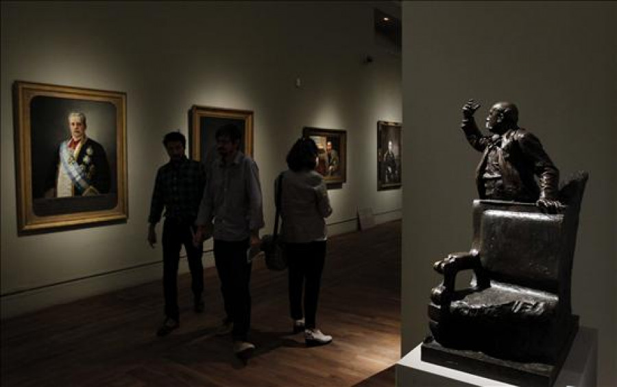 Lengua e historia se funden en la gran exposición del tricentenario de la RAE