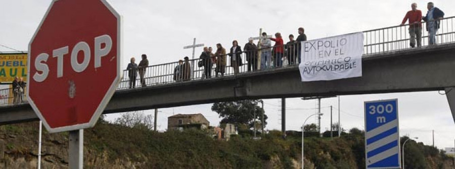 La protesta por  los desalojos del Ofimático colapsa Alfonso Molina