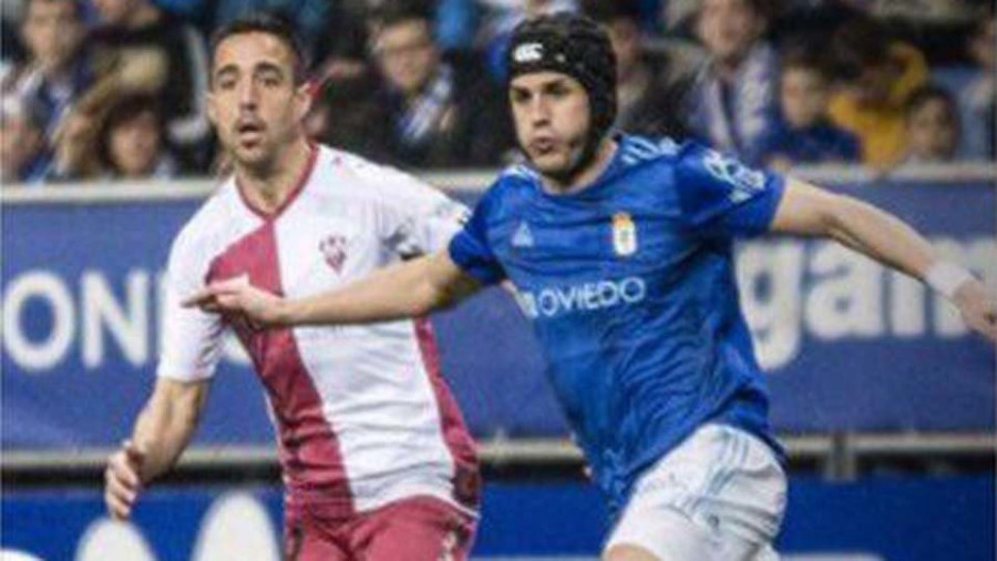 El Oviedo deja el descenso a dos puntos del Depor y hunde al Albacete