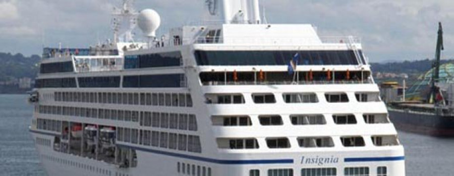 El Puerto ya ha cerrado más de 90 escalas de transatlánticos para 2015