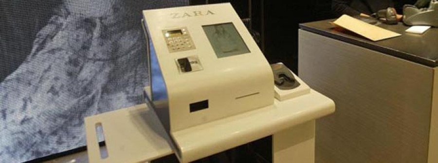 Zara implanta cajas de autoservicio para facilitar la compra a sus clientes